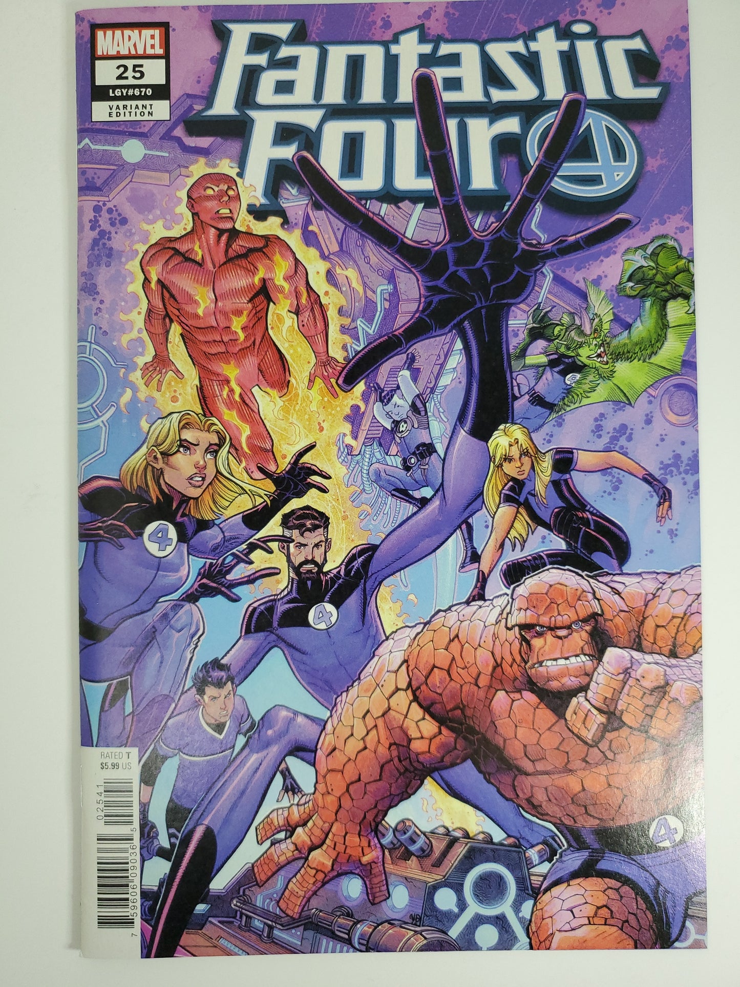 Marvel Fantastic Four Vol 6 #25 Bradshaw Variant LGY#670