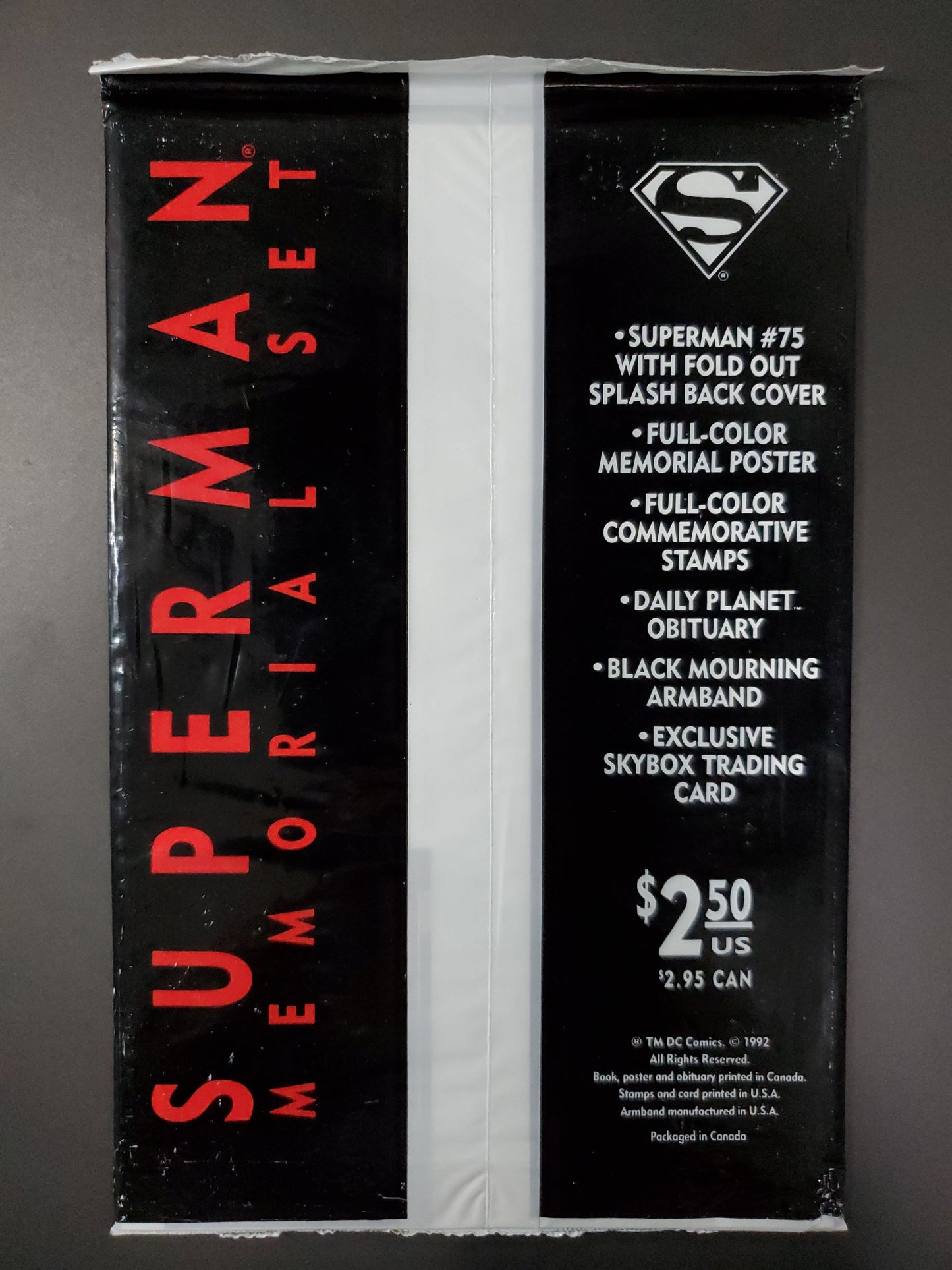 DC Superman 75 Memorial Set Unopened